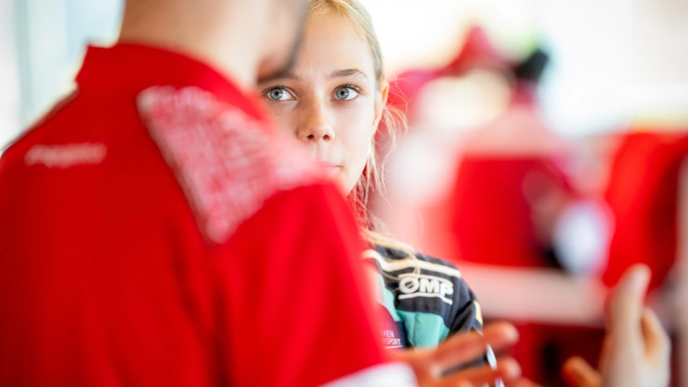 Alba Larson Racing — image 11